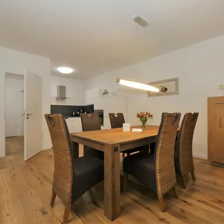 Brise Haus Maxim App 11 *