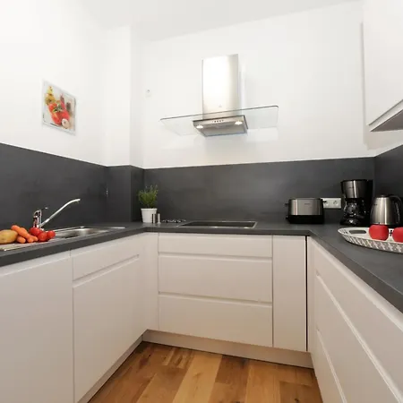 Brise Haus Maxim App 11