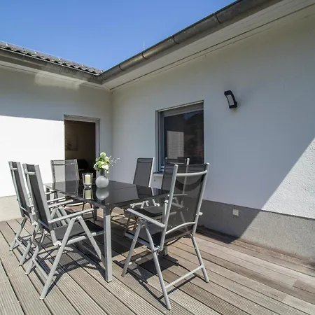 Brise Haus Maxim App 11 *